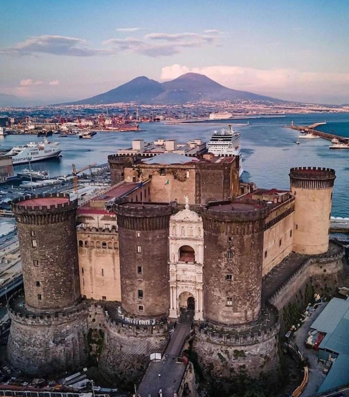 Appartamento Casa Di Luciana A Santa Chiara 2 *